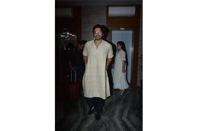 મિર્ઝાપુર સક્સેસ પાર્ટીમાં દેખાયા સ્ટાર્સ