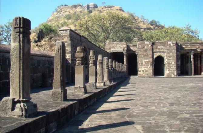 daulatabad castle view દૌલતાબાદ કિલ્લાનું દ્રશ્ય