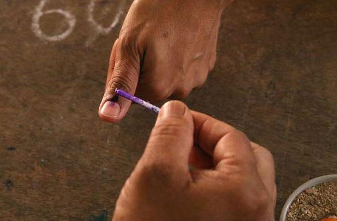 પહેલા તબક્કાનું મતદાન શરૂ 