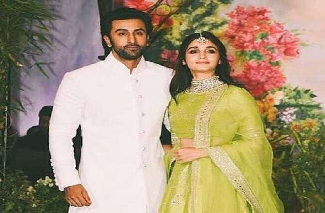 રણબીર કપૂરે મહેશ ભટ્ટ પાસેથી માંગ્યો દીકરી આલિયાનો હાથ!