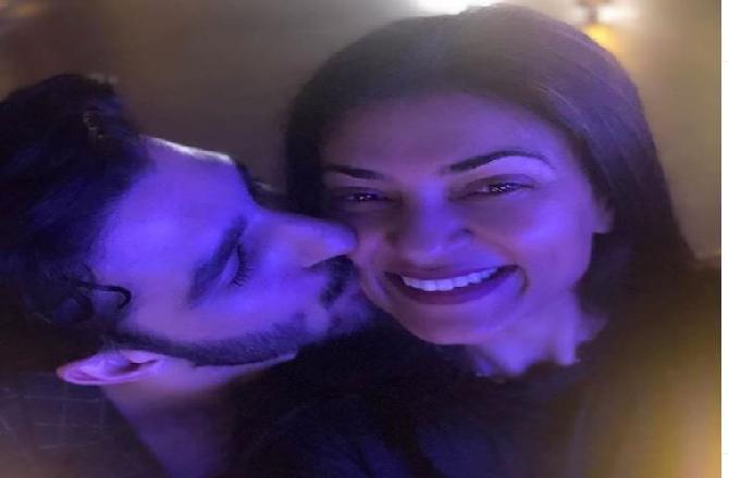 15 વર્ષ નાના બોયફ્રેન્ડ રોહમન શૉલ સાથે લગ્ન કરશે સુસ્મિતા સેન