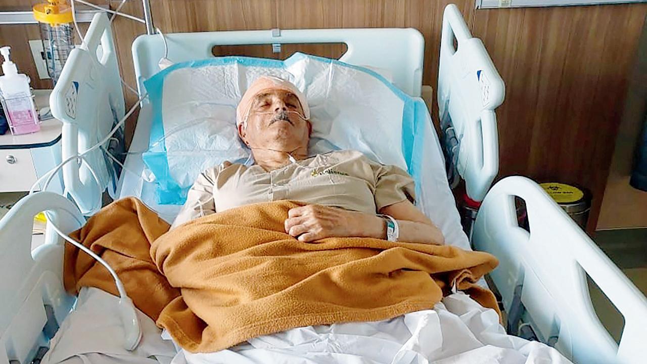 નરી કૉન્ટ્રૅક્ટર