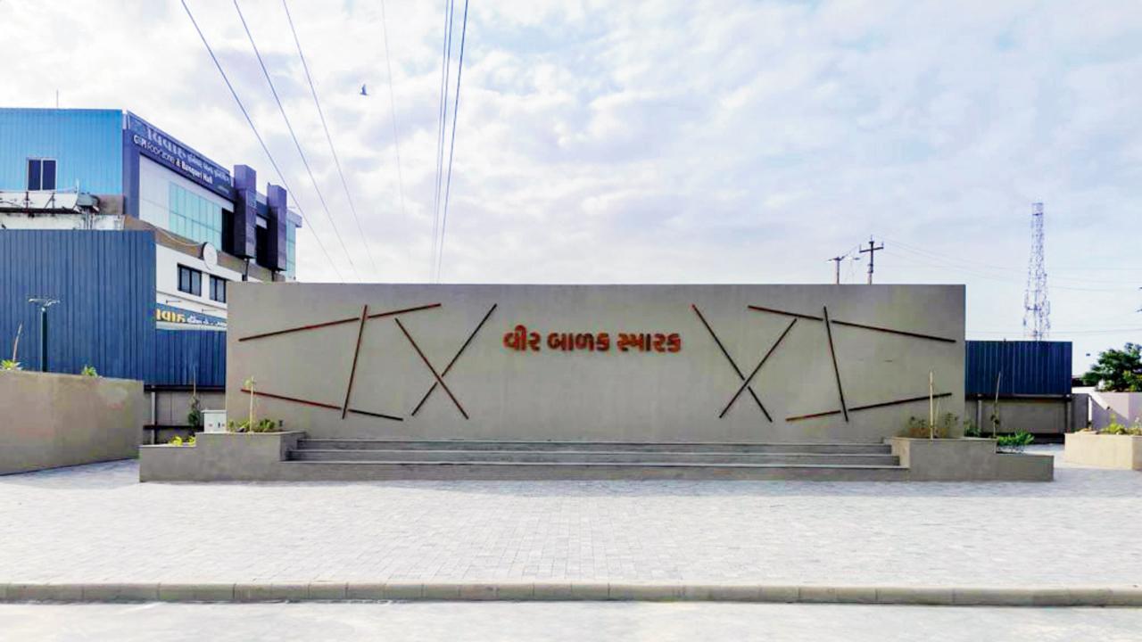 વીર બાળક સ્મારક