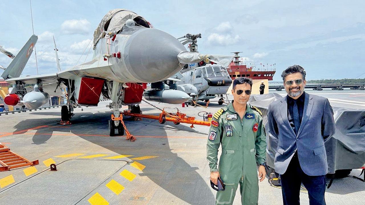 આઇએનએસ વિક્રાંતના એન્જિનિયરનાં વખાણ કર્યાં માધવને