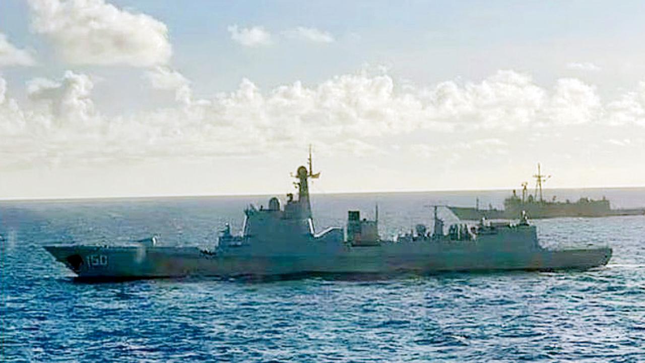 ગઈ કાલે તાઇવાન સામુદ્રધુનીમાં તાઇવાન તરફ આગળ વધતું ચાઇનીઝ યુદ્ધજહાજ ચેંગચુન