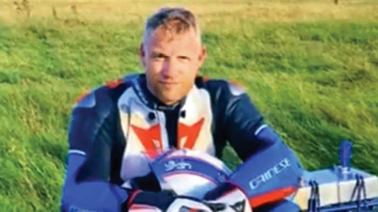 ઍન્ડ્ર‍્યુ ફ્લિન્ટૉફ