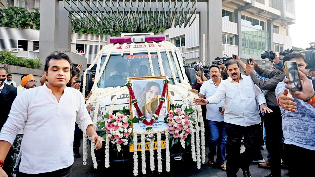 તુનિશાના અંતિમ સંસ્કાર