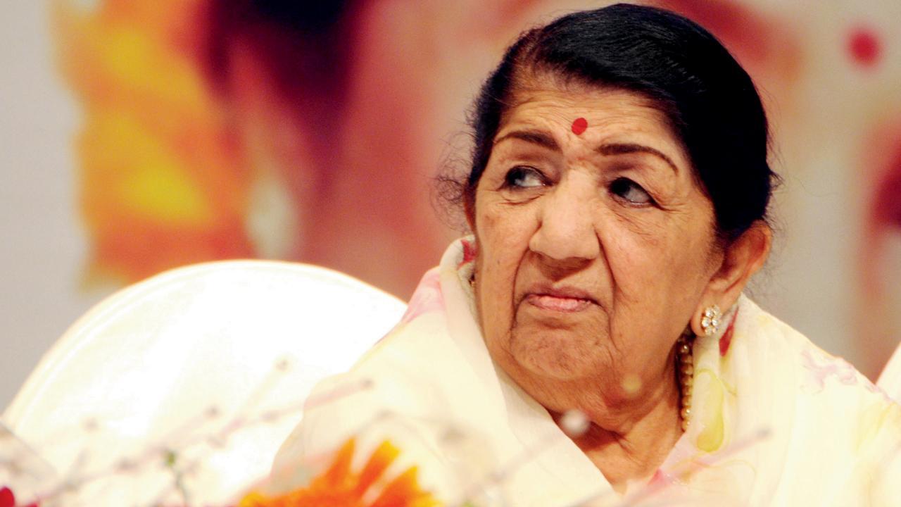 લતા મંગેશકર