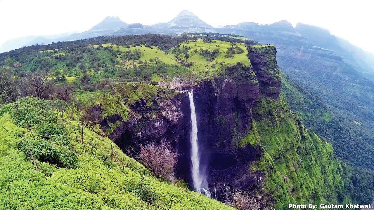 આદ્રાઈ જંગલ ટ્રેક 