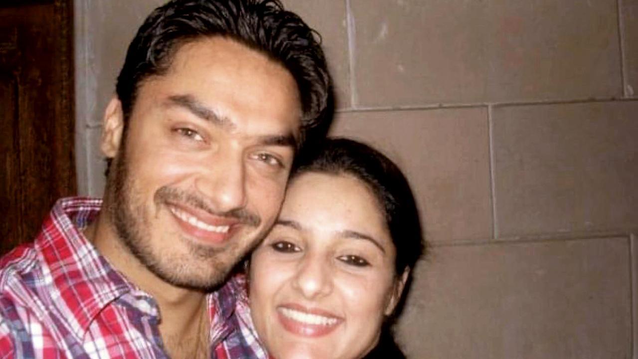 હું પંદર વર્ષનો હતો ત્યારથી મારી પત્ની સાથે છું : અવિનેશ રેખી