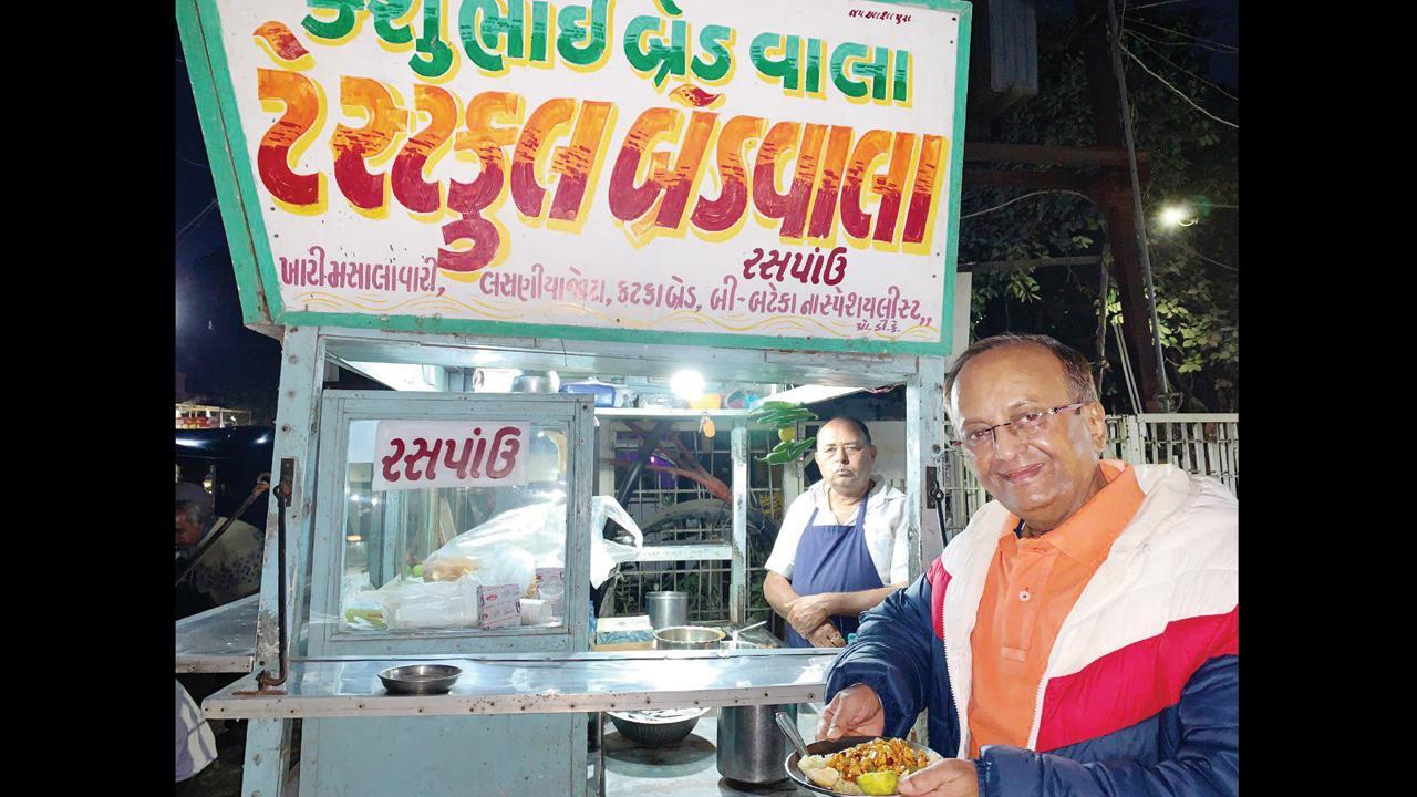 મુંબઈમાં વિચારી પણ ન શકો એવી વરાઇટી જામનગરમાં ઠેર-ઠેર મળે