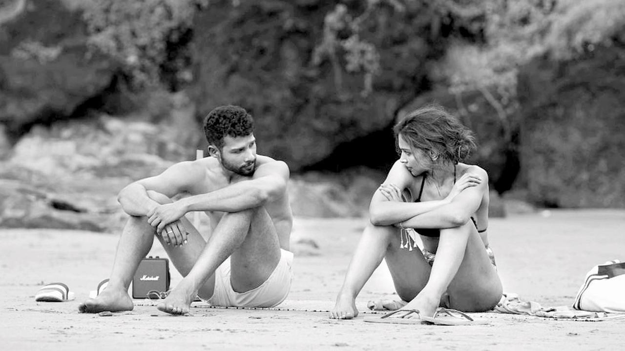 દીપિકા પાદુકોણ અને સિદ્ધાંત ચર્તુવેદી ‘ગહરાઇયાં’માં