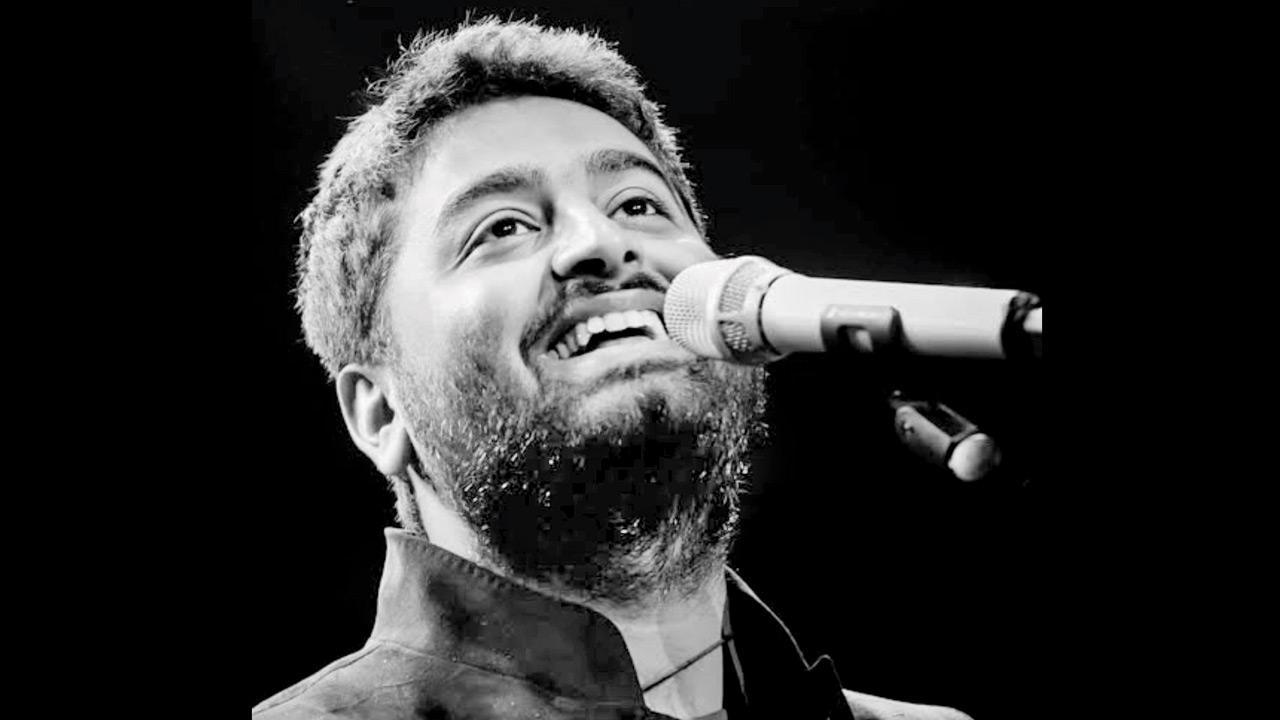 સિડનીમાં લાઇવ કૉન્સર્ટમાં રિલીઝ અગાઉ ‘કેસરિયા’ ગીત ગાઈને અરિજિત સિંહે કર્યા ફૅન્સને મોહિત