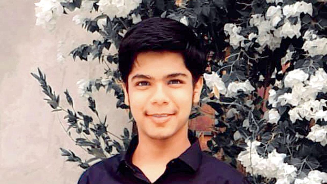 કાવ્ય હસમુખ ગાંધી