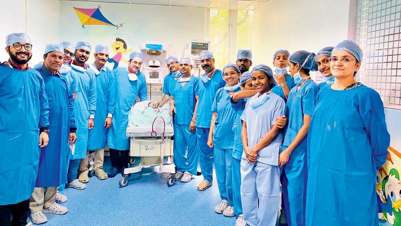 મારા રિપોર્ટ પછી બાળકીની કન્ડિશન જોઈને ડૉક્ટરોએ તેનો સમયસર ઇલાજ કરીને તેને નવું જીવન આપ્યું છે. મારું સંતાન હાલમાં એકદમ સ્વસ્થ છે.’ પ્રિયા ઘોરપડે, બાળકીની મમ્મી