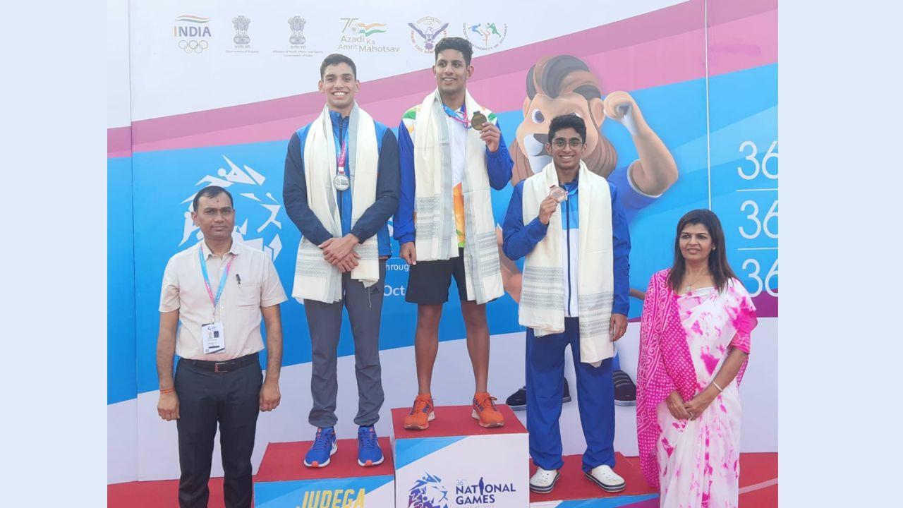 ગુજરાતના સ્વિમર આર્યન નહેરા એ સ્વિમિંગમાં સિલ્વર મેડલ જીત્યો