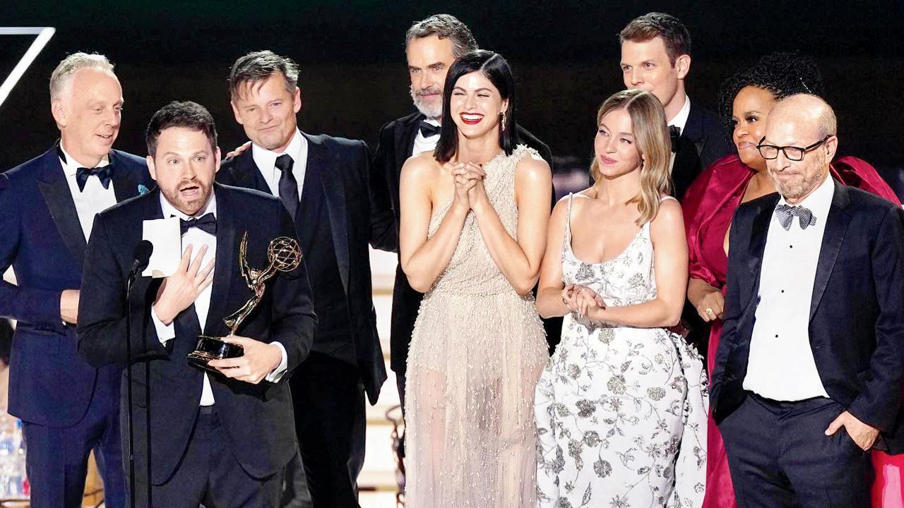 સિતારાઓથી ઝળકી ઊઠી એમી અવૉર્ડ્‍સની ઇવેન્ટ