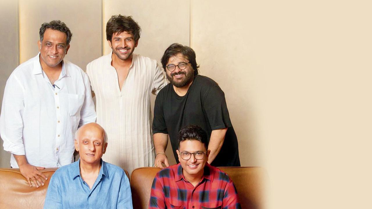 અનુરાગ બાસુ, કાર્તિક આર્યન, પ્રિતમ ચક્રબોતી, મહેશ ભટ્ટ અને ભુષણ કુમાર