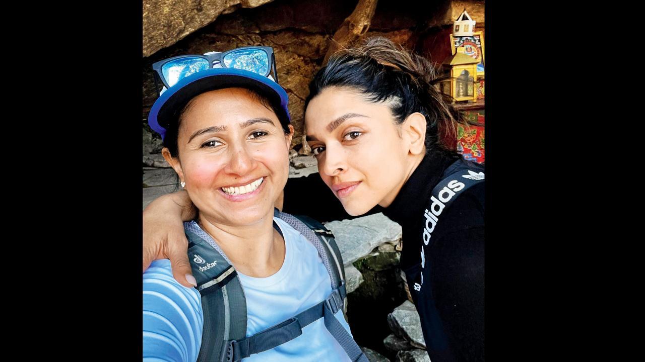 ભુતાનમાં ટ્રેકિંગ કરતી દીપિકા પાદુકોણ