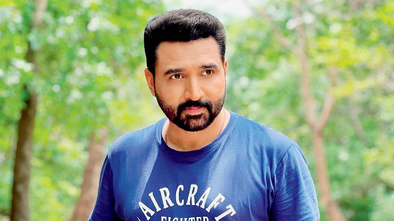 રોમાંચ મહેતા