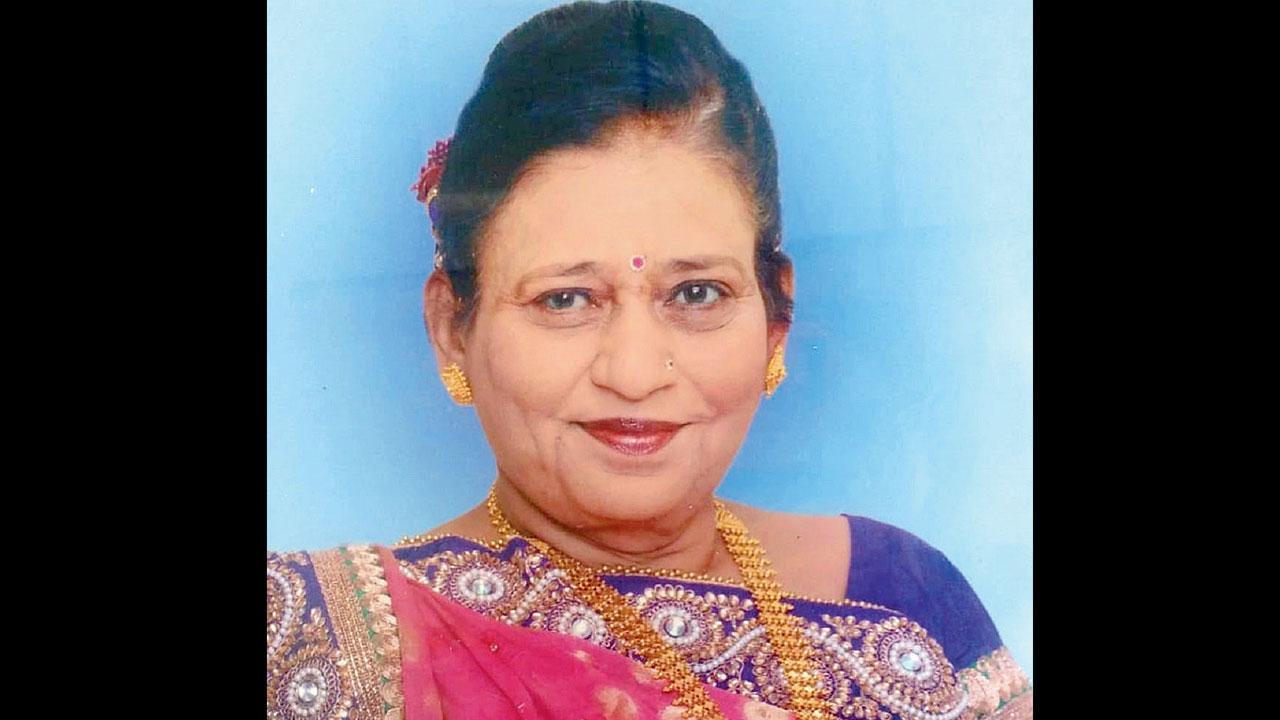 સચિન કામદારનાં મૃત્યુ પામનારાં માતા મીનાબહેન