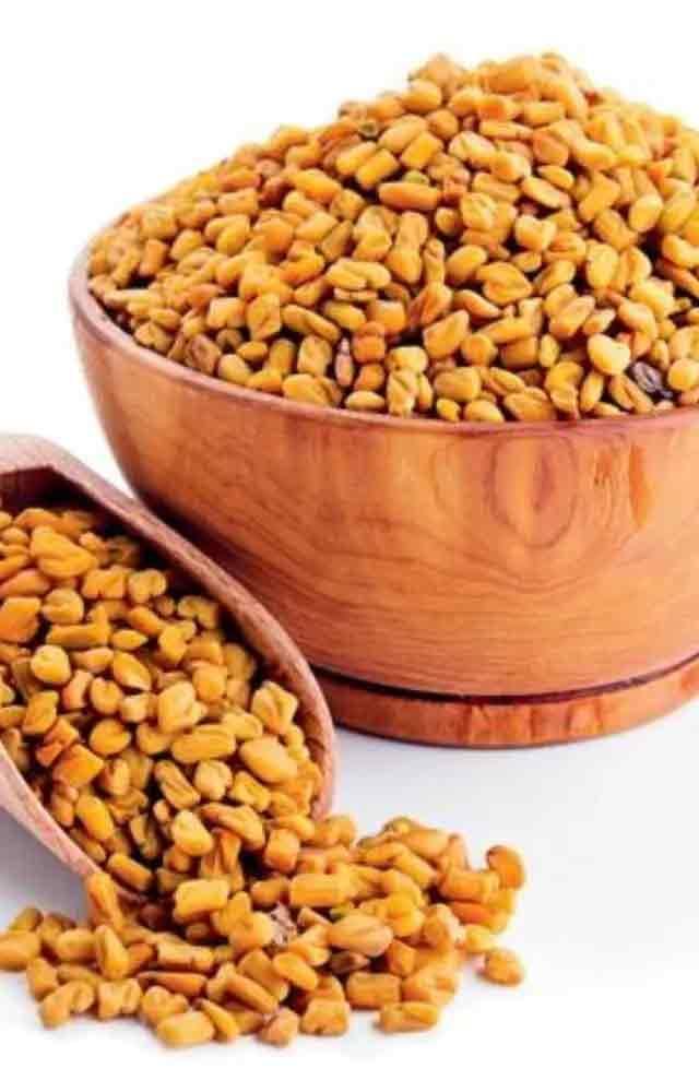વાળને મજબૂત કરે છે મેથી