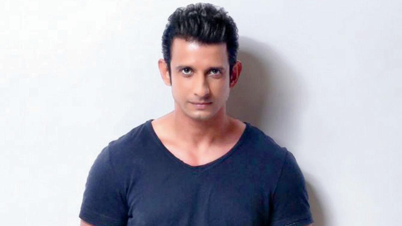 શરમન જોશી 