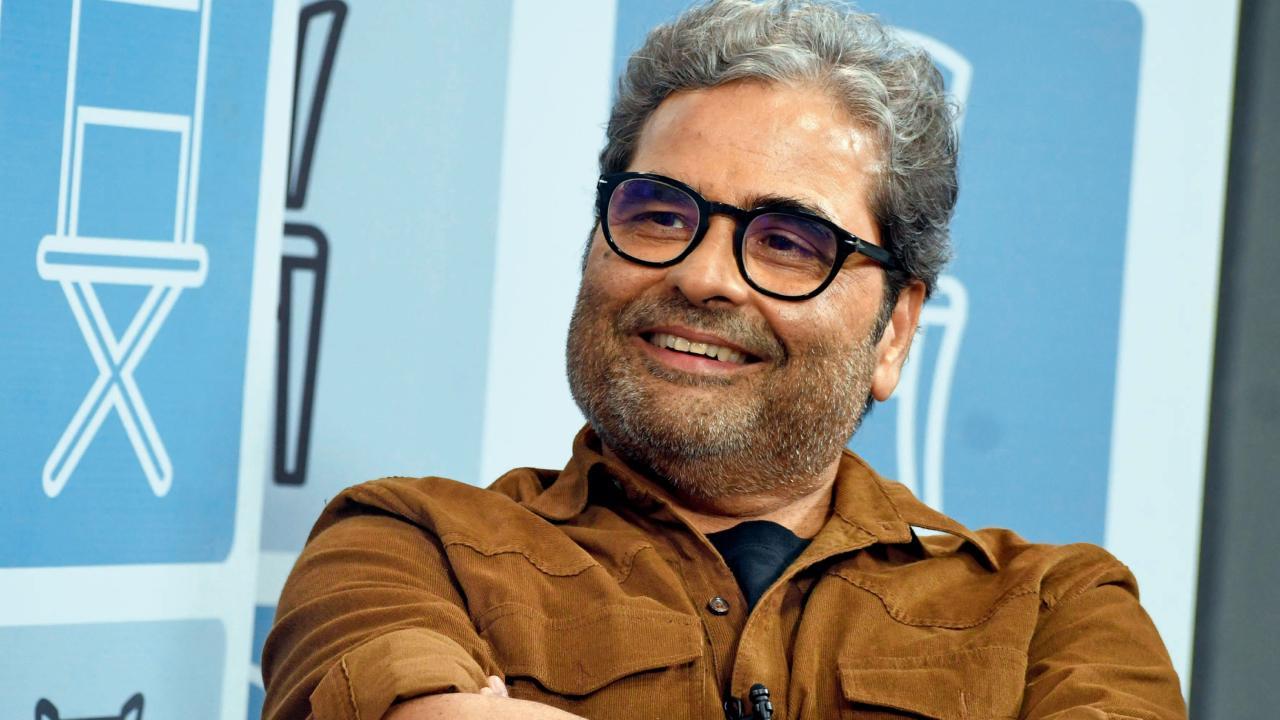 ઐશ્વર્યા દેવધર, આશિષ રાજે