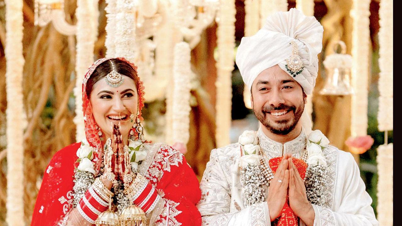 ‘દૃશ્યમ 2’ના ડિરેક્ટર અભિષેક પાઠકે શિવાલિકા સાથે લીધા સાત ફેરા