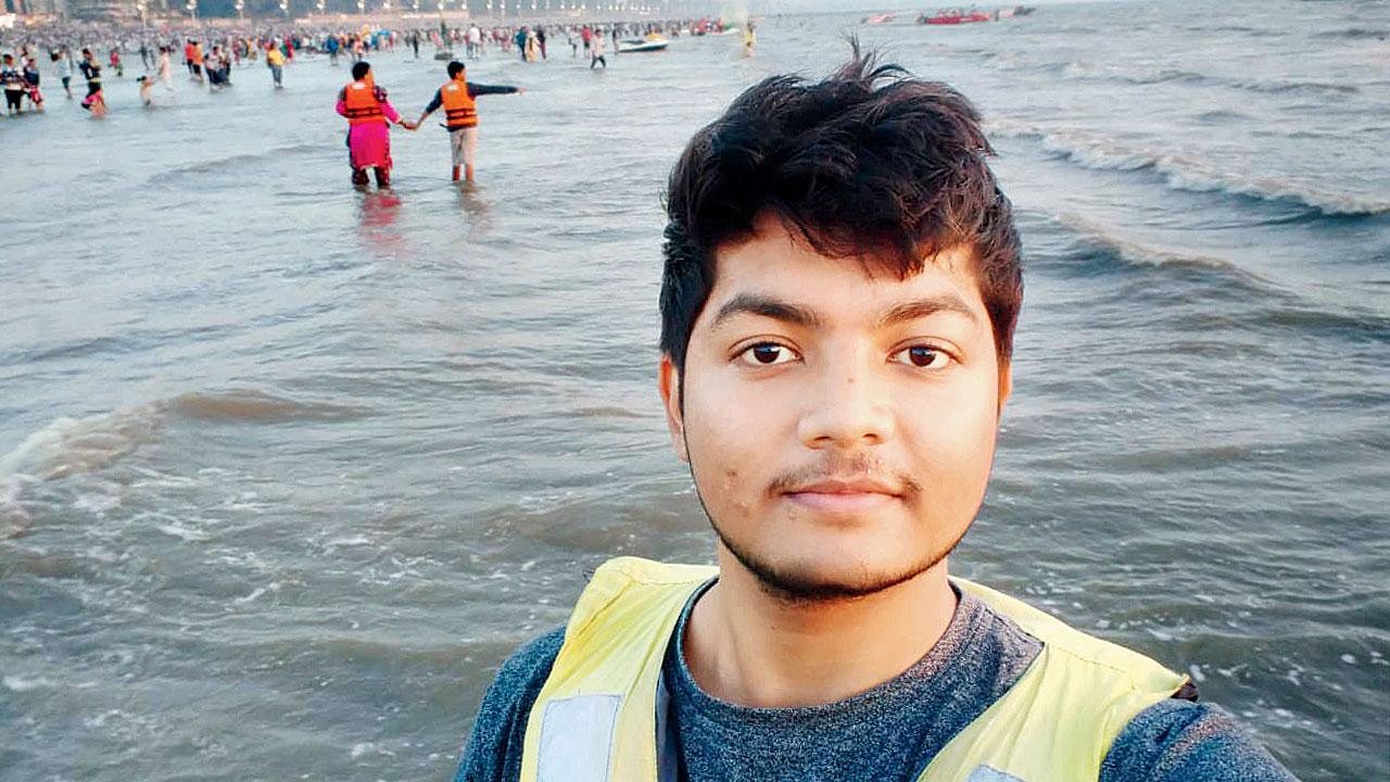 દર્શન સોલંકી 