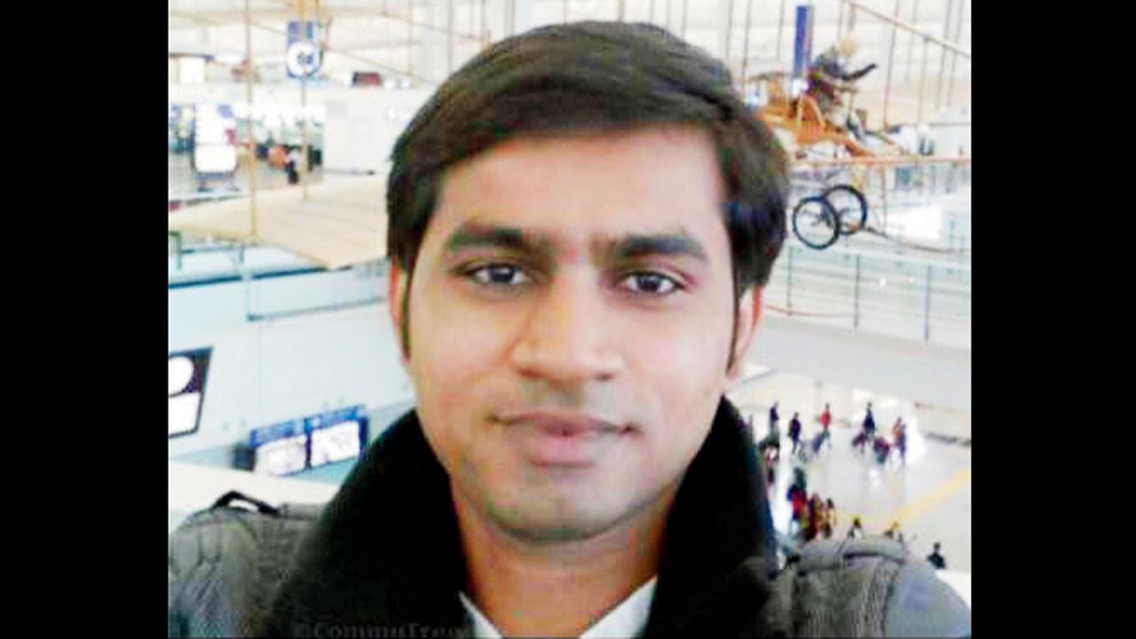 અંધેરીમાં રહેતા જિગર ગાલાએ દુકાનમાં જમતાં-જમતાં હાર્ટ-અટૅક આવતાં જીવ ગુમાવ્યો હતો