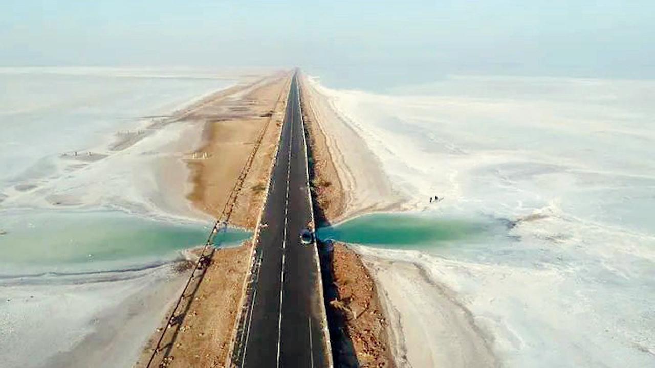 કભી કભી મંઝિલ સે ઝ‍્યાદા સફર ખૂબસૂરત હોતી હૈ...