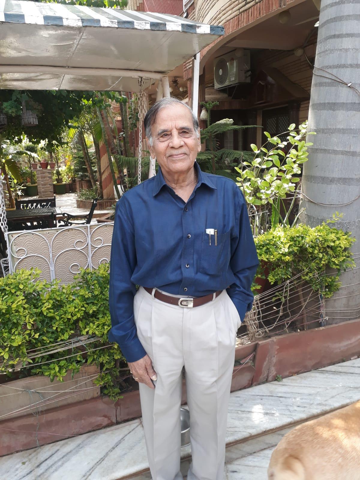 Dr. Sanat Arora