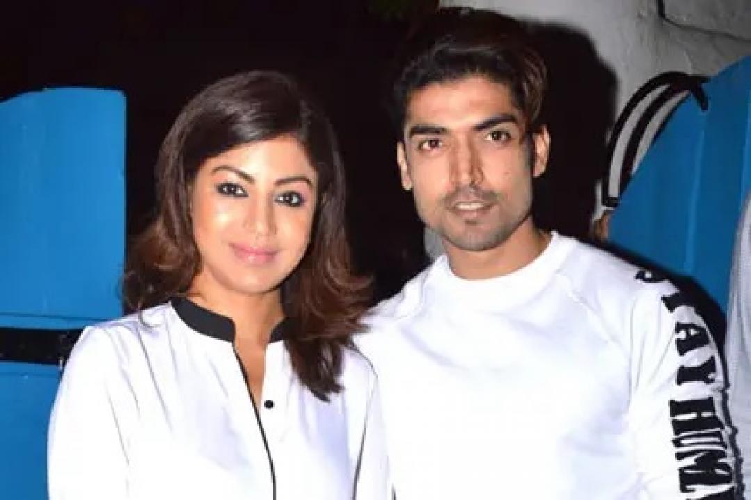 ગુરમીત ચૌધરી પત્ની દેબીના બૉનર્જી સાથે