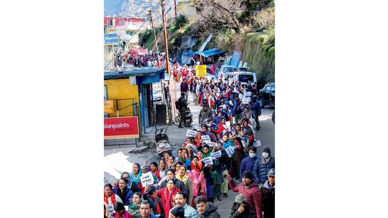  અસ્તિત્વ ટકાવવાની જંગમાં વિરોધ