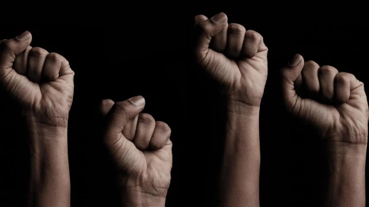 પ્રતીકાત્મક તસવીર