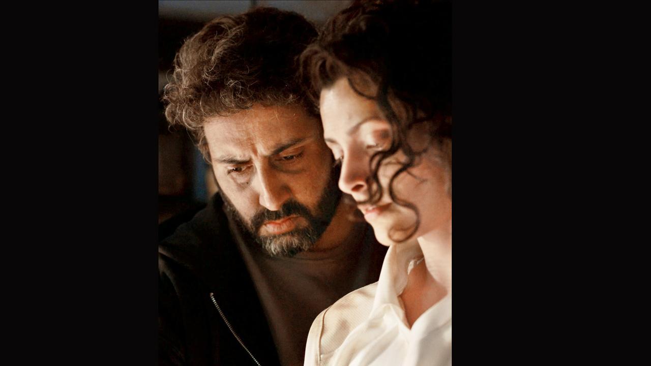 અભિષેક બચ્ચન અને સૈયામી ખેર