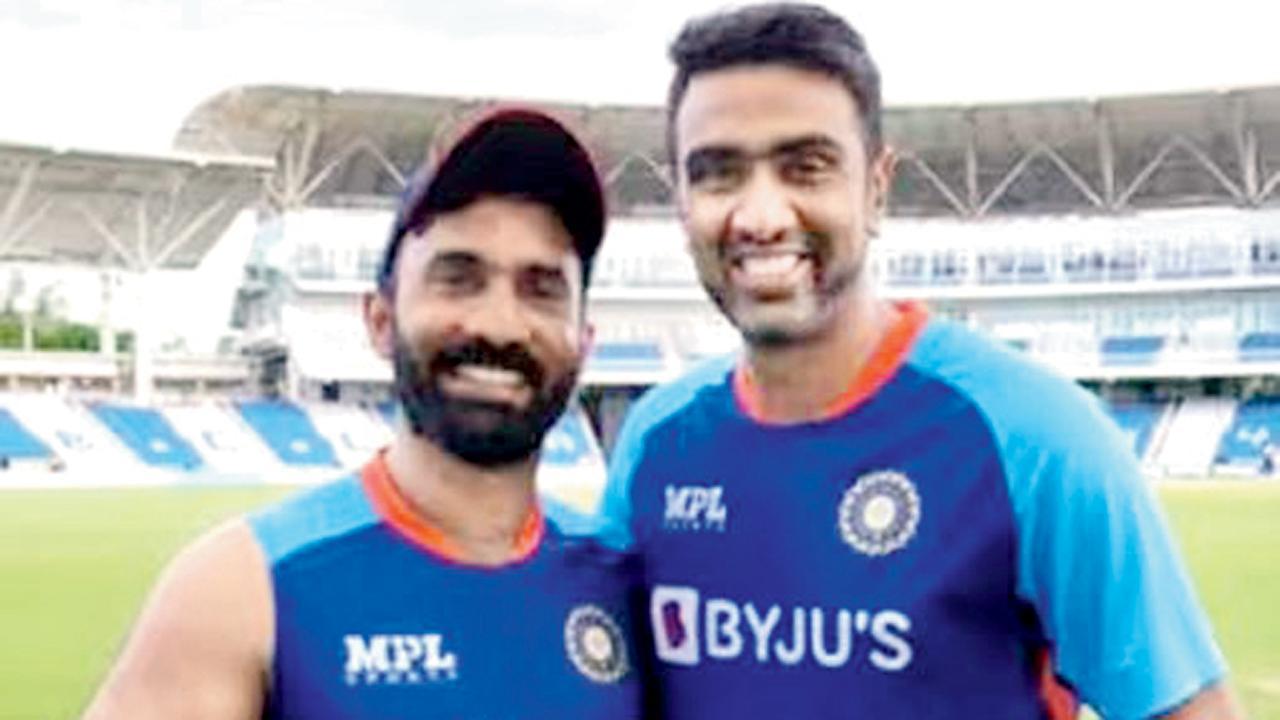 દિનેશ કાર્તિક અને રવિચન્દ્રન અશ્વિન