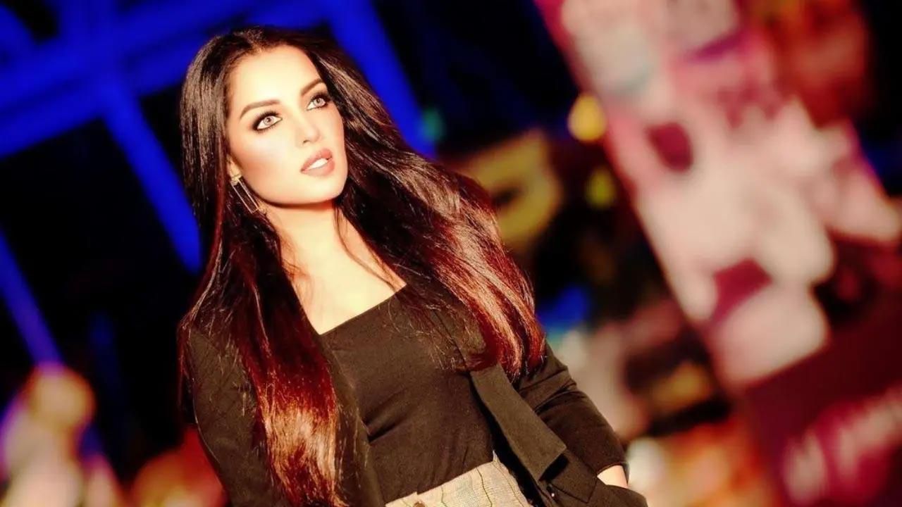 સેલિના જેટલી