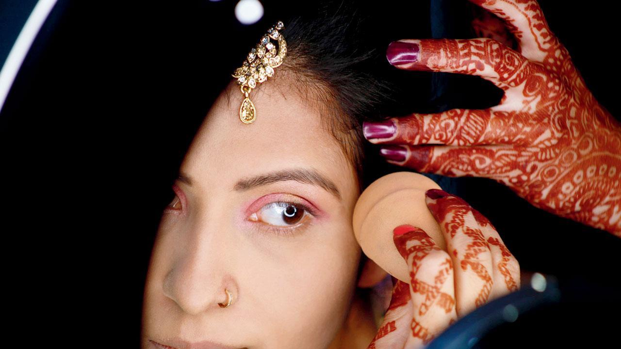 પ્રતીકાત્મક તસવીર