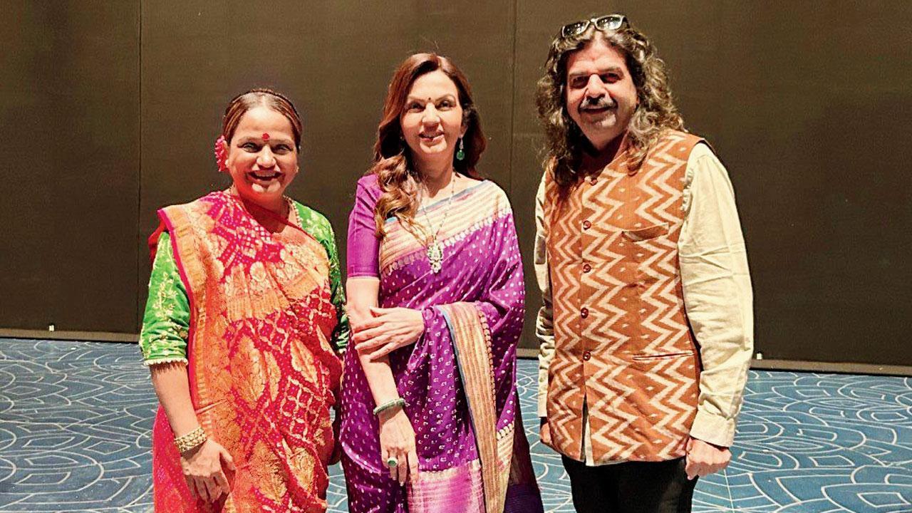 ‘ધ ગ્રેટ ઇન્ડિયન મ્યુઝિકલ : સિવિલાઇઝેશન ટુ નેશન’ શો જ નહીં, પણ સમગ્ર નીતા મુકેશ અંબાણી કલ્ચરલ સેન્ટરનાં સ્વપ્નદ્રષ્ટા નીતા અંબાણી સાથે અમે.