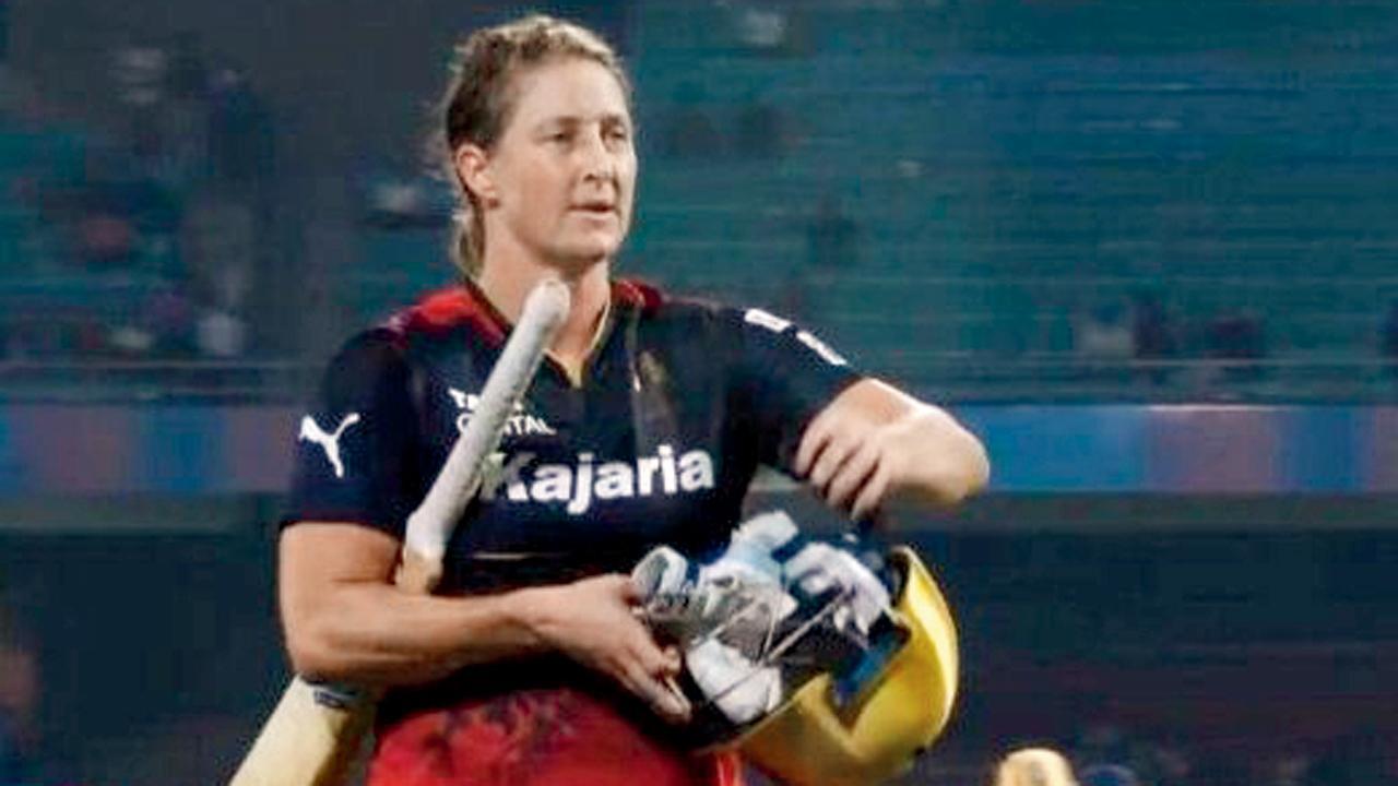 સોફી ડિવાઇન