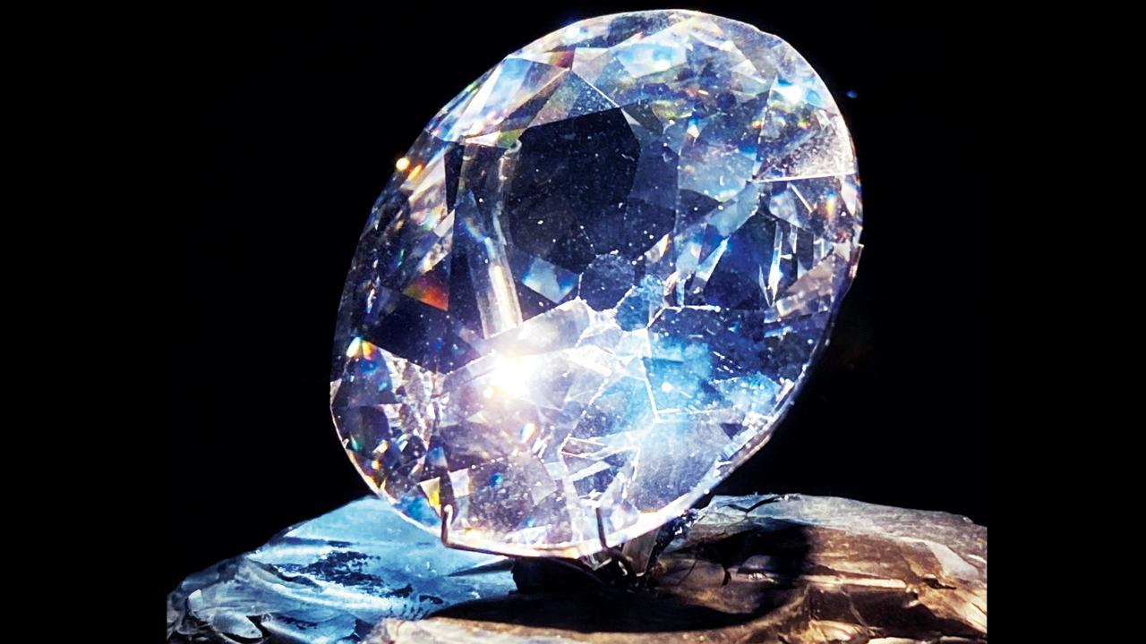 બ્રિટનની નફ્ફટાઈઃ કોહિનૂર હીરાનું વિજયના પ્રતીક તરીકે કરશે પ્રદર્શન