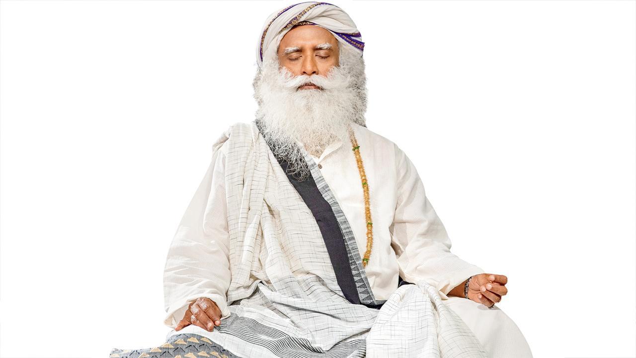 તન - મનને સ્થિર કરીને સ્વને ઓળખવાનો સરળ રસ્તો એટલે ઈશા ક્રિયા