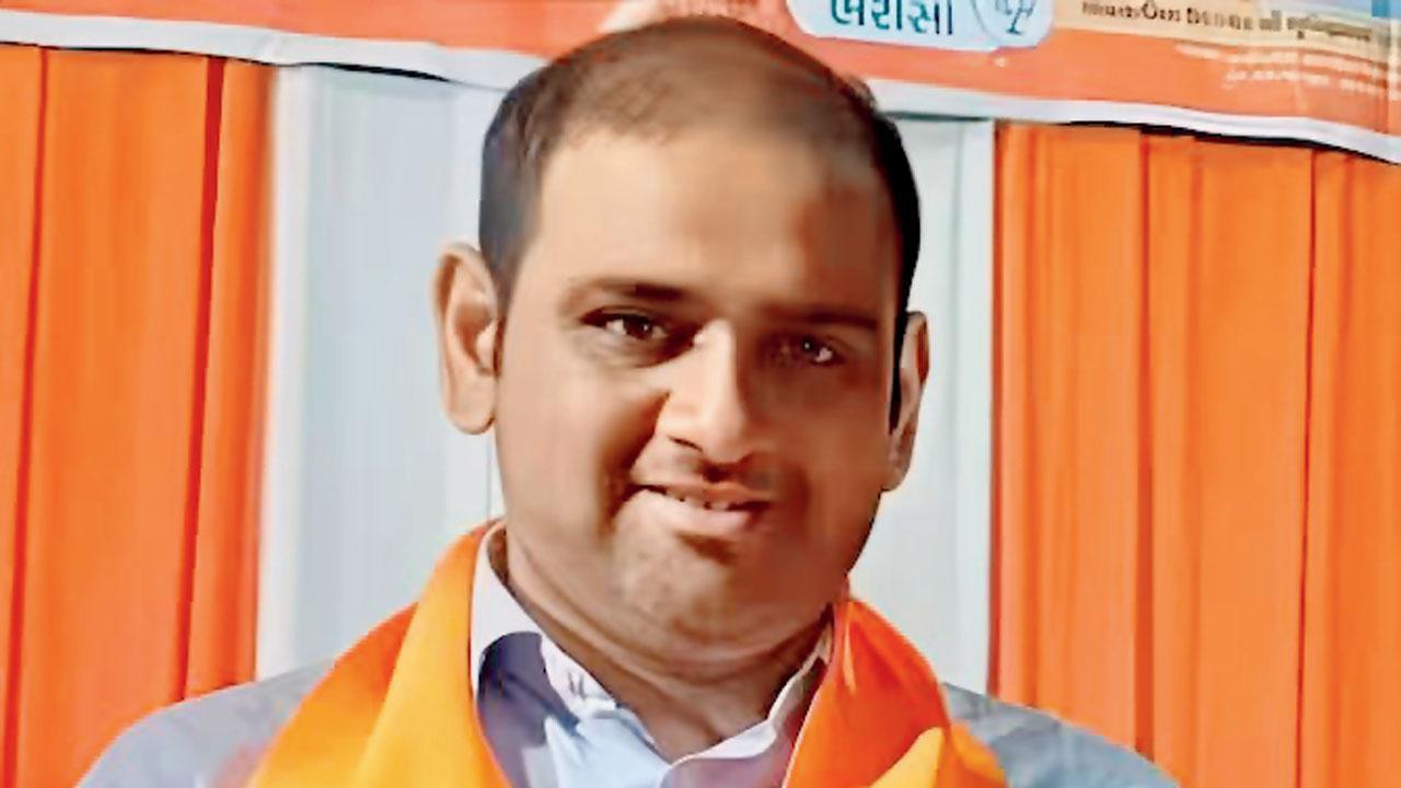 અનુજ પટેલ