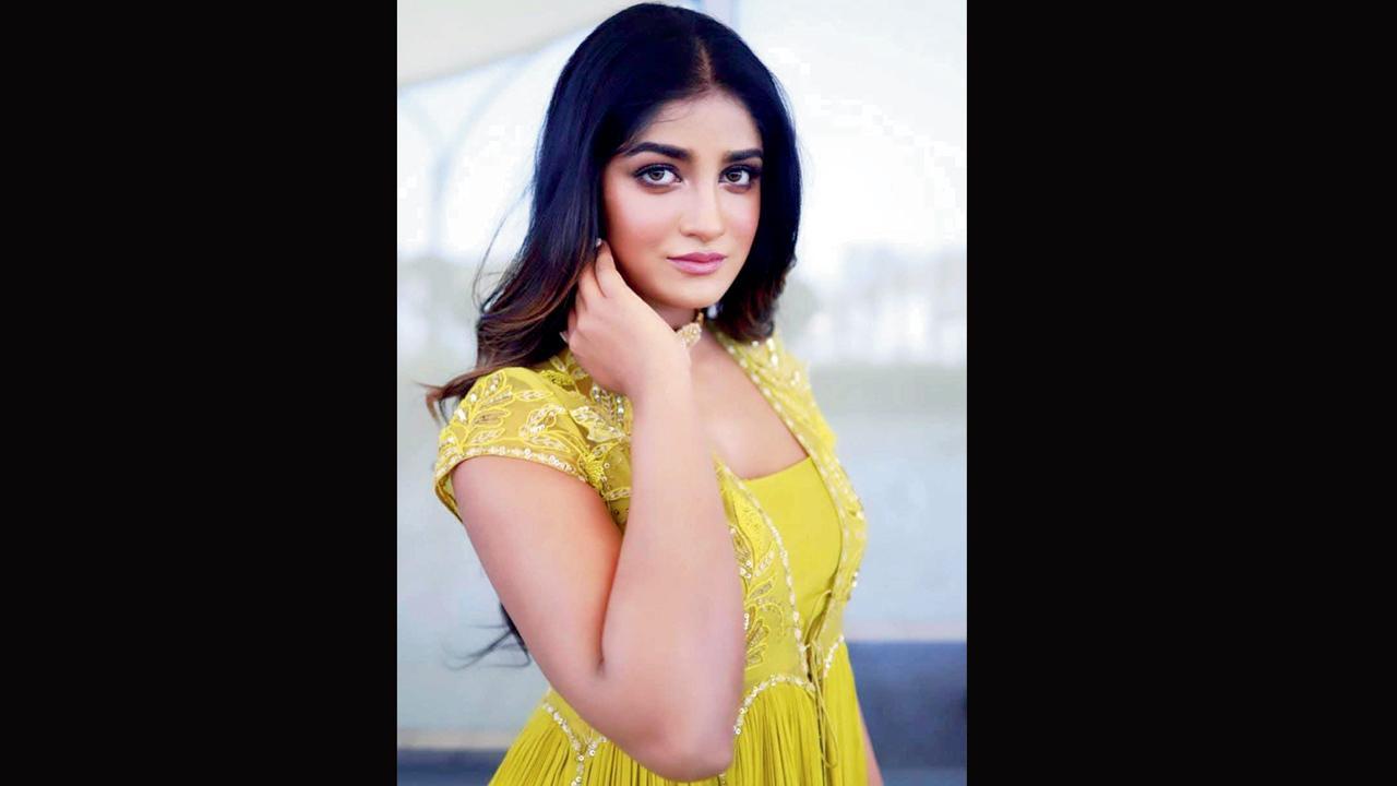  ડિમ્પલ હયાતી