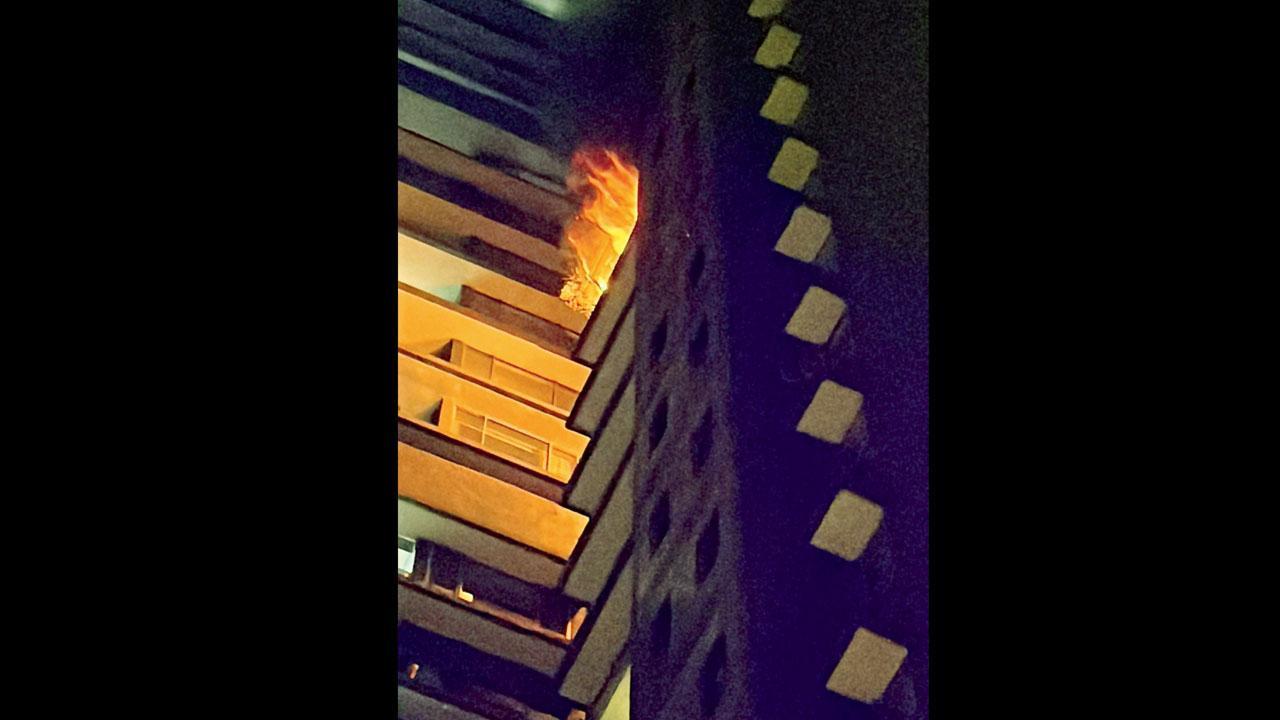 ઘાટકોપરમાં લાગી આગ