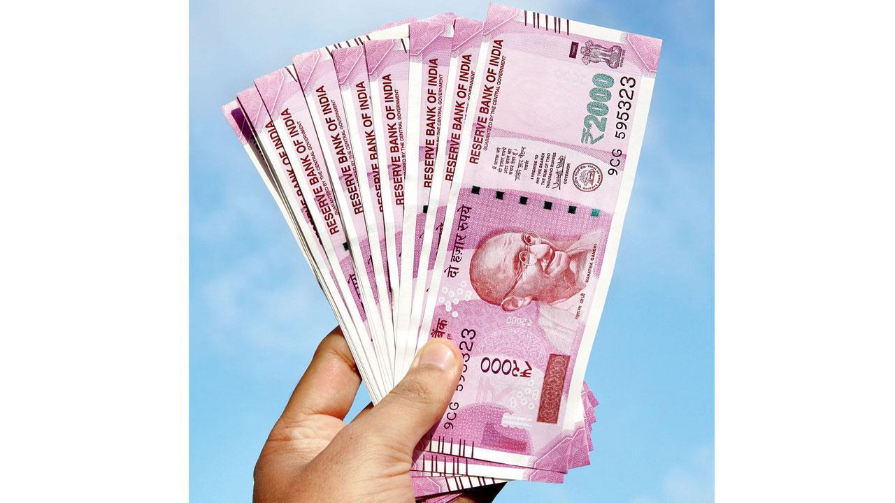 પ્રતીકાત્મક તસવીર