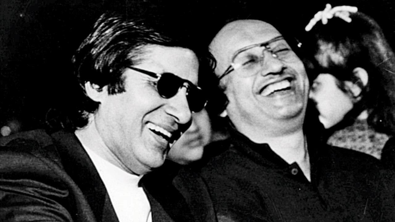 અમિતાભ બચ્ચન, મનમોહન દેસાઈ