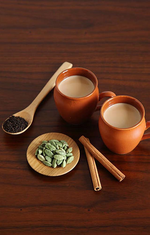 Tea Day: રેડ-ગ્રીન-બ્લૂ બધી જ ટી છે ખાસ
